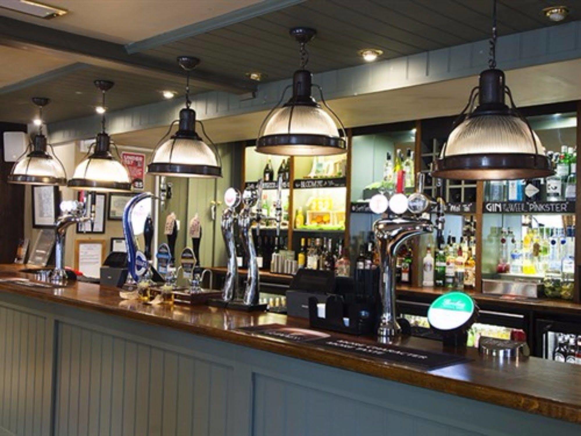 West Port Hotel Linlithgow Εξωτερικό φωτογραφία
